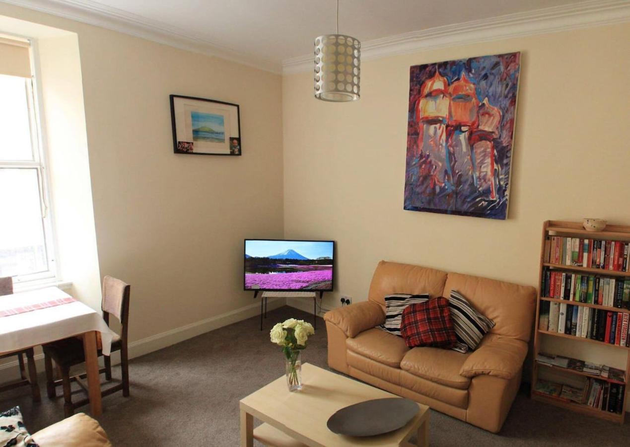 Entire Apartment In Edinburgh Dış mekan fotoğraf